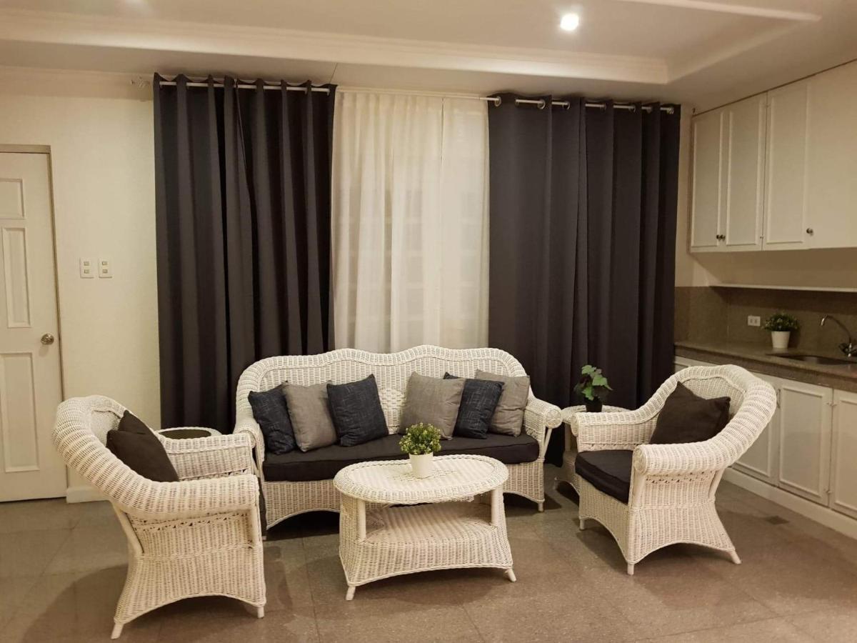 Chateau Bleu Resort Calamba  Dış mekan fotoğraf
