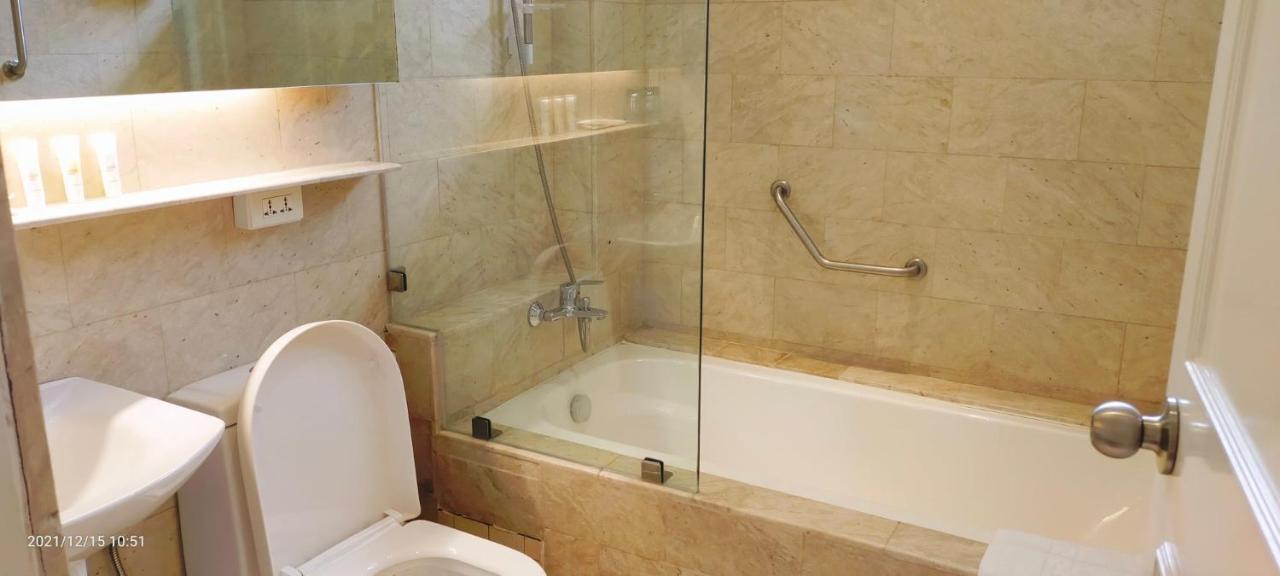 Chateau Bleu Resort Calamba  Dış mekan fotoğraf